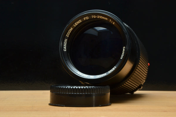 Canon FD 70-210mm f/4 Objektiv